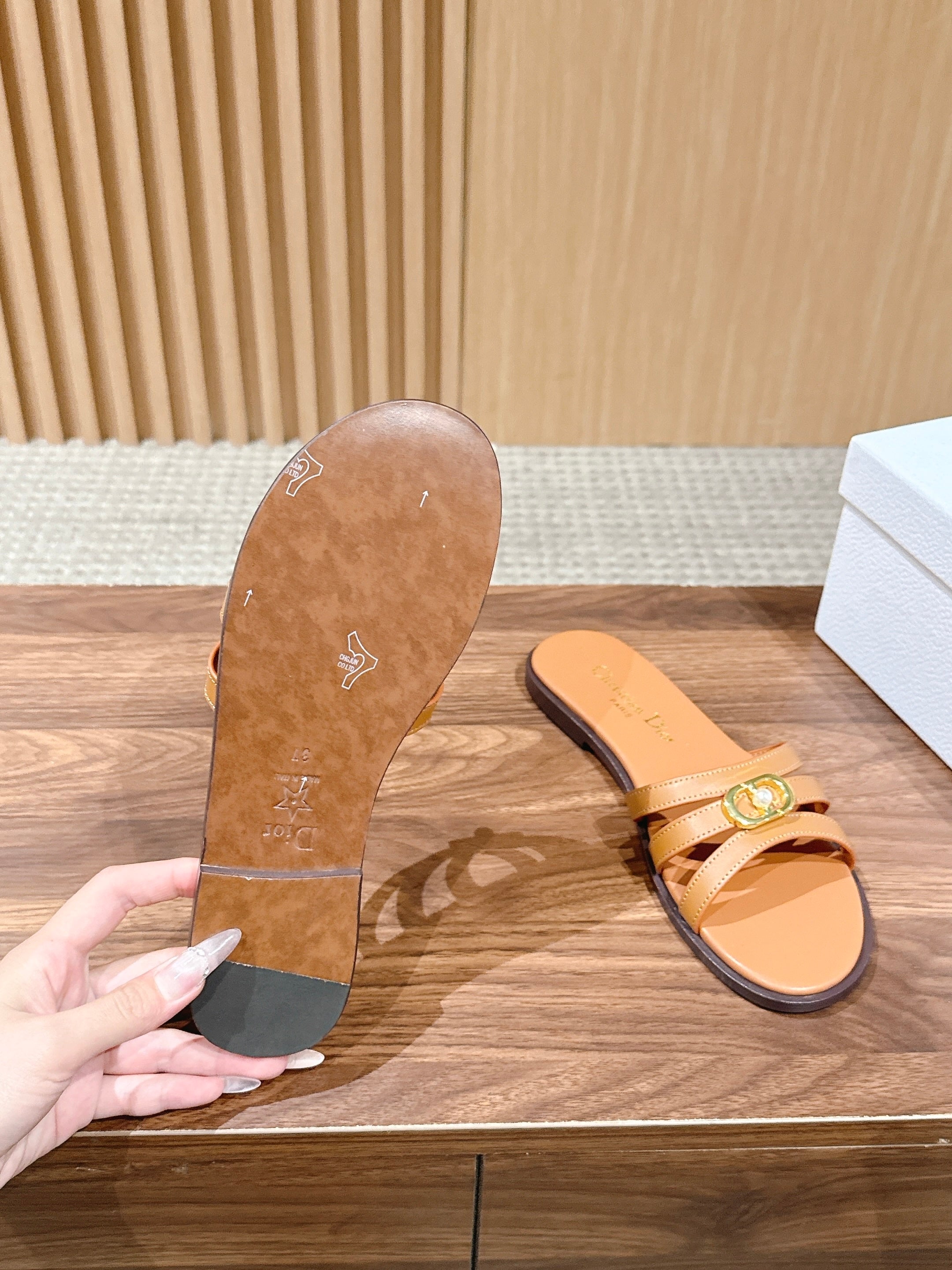 DIOR 26S MULTI STRAP SLIDE SANDALS IN CARAMEL BROWN CALFSKIN GOLD BUCKLE