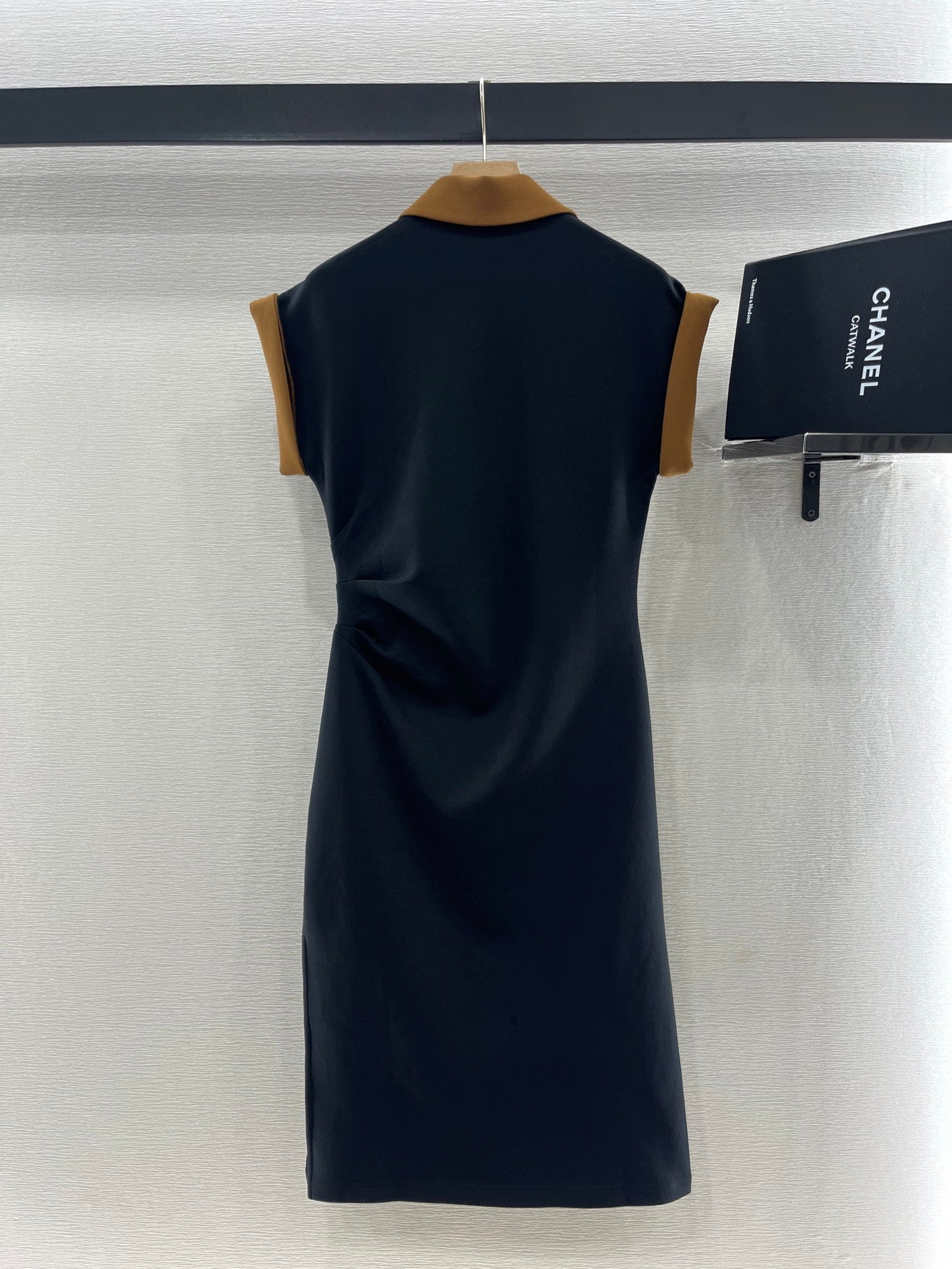 SHORT-SLEEVE COLLAR DRESS 25S IN COTTON 265670