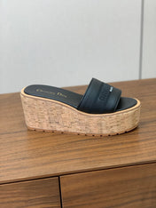 DIOR 25S DWAY WEDGE SLIDE 90 MM IN BLACK CALFSKIN