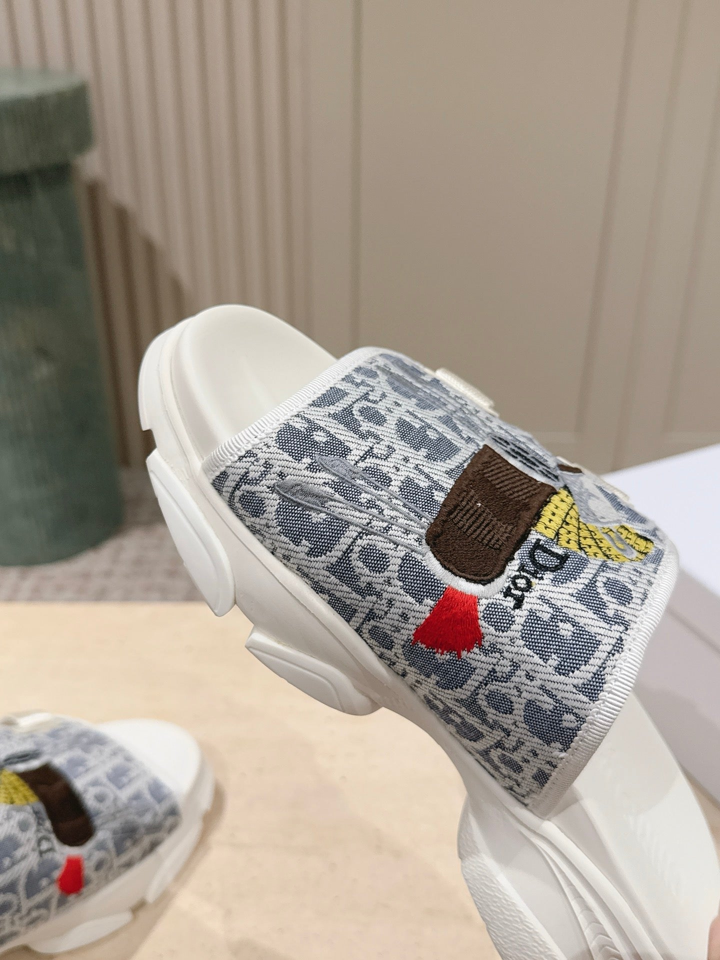 DIOR 26S DOUBLE STRAP SLIDE SANDALS IN LIGHT GREY MONOGRAM CANVAS