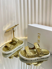 DIORACT SLIDES 25MM IN GOLD PATENT CALFSKIN