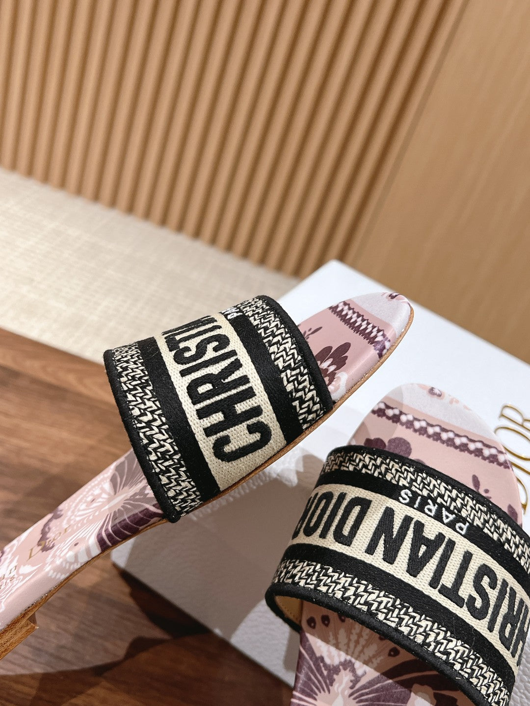 DIOR 26S SLIDE SANDALS IN MAUVE FLORAL PRINT LOGO STRAP