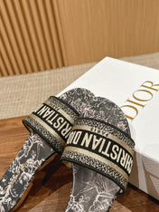 DIOR 26S SLIDE SANDALS IN BLACK TOILE DE JOUY LOGO