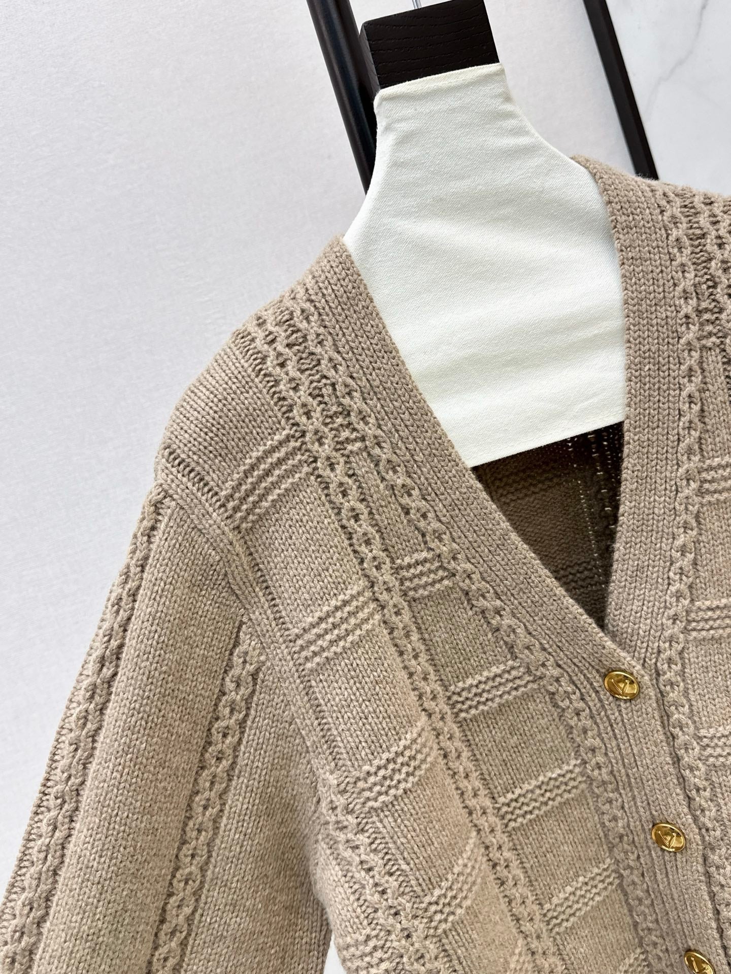 VALENTINO 26S CARDIGAN STYLE 70
